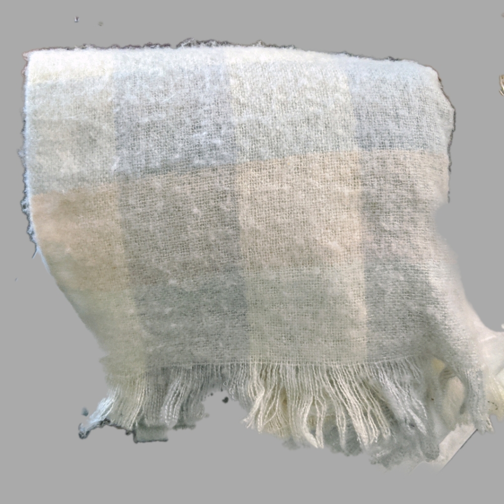 H&M Scarf - Picture 2 of 2